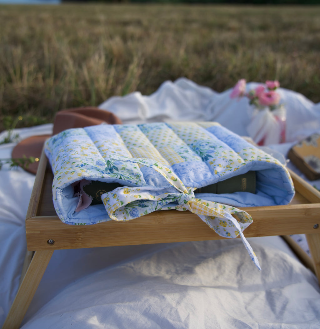 Joyful Stitch - Yellow Flower quilted