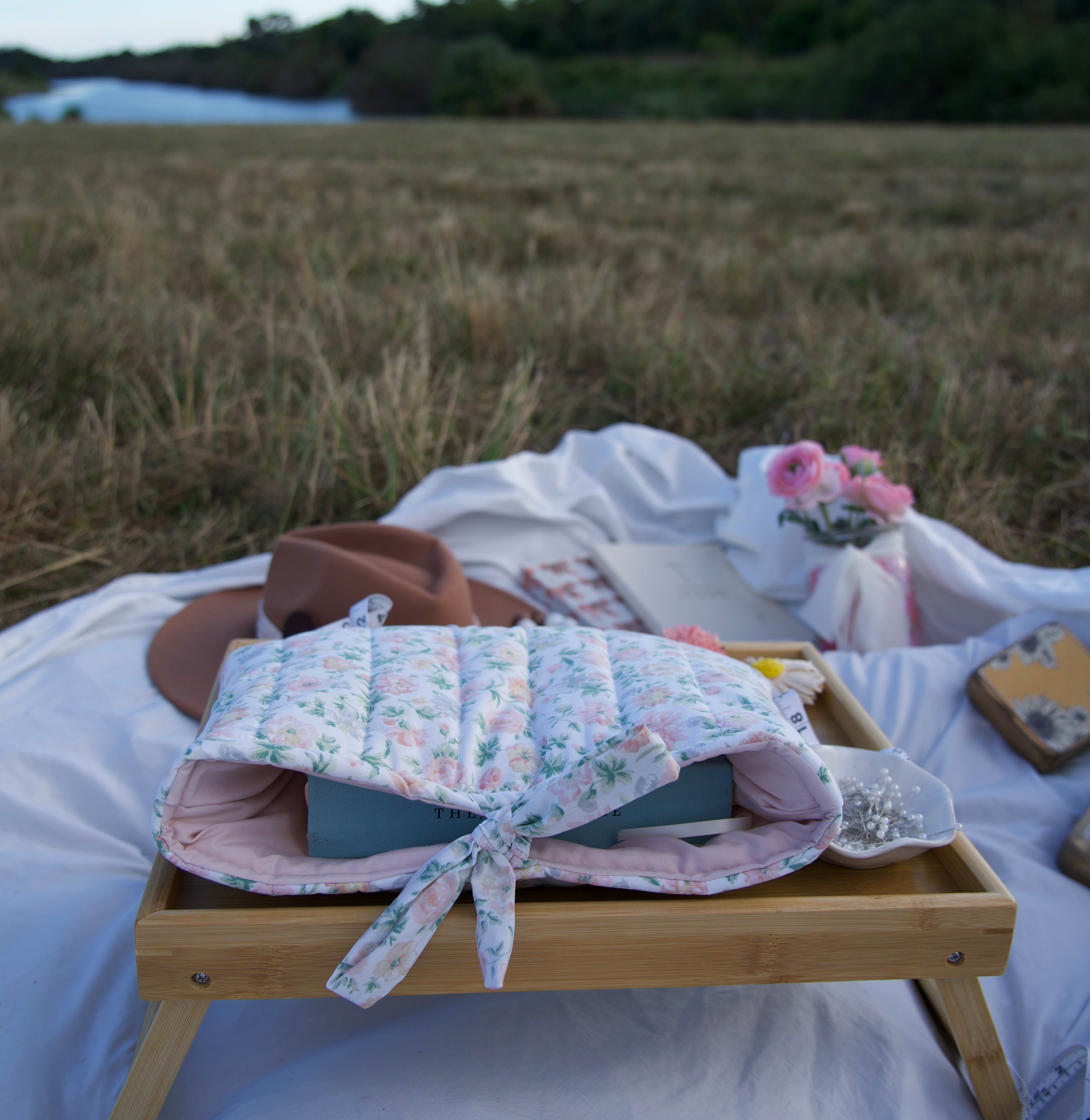 Blessing blossoms - Neural Florals